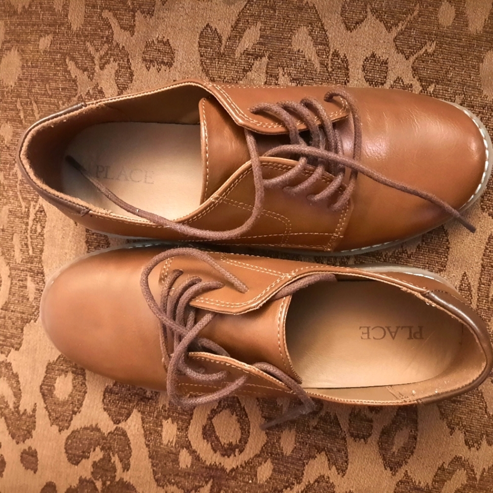 Boy Shoes Size 5